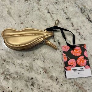 Diane Von Furstenberg x Target Metallic Gold Lip Coun purse Keychain